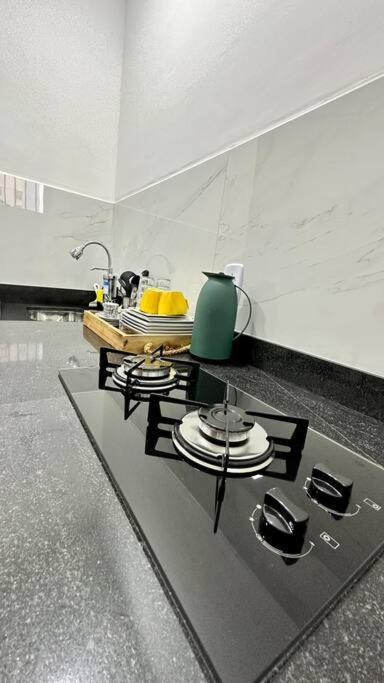 Flat Quarto E Sala Praia Das Castanheiras Guarapari Apartment ภายนอก รูปภาพ